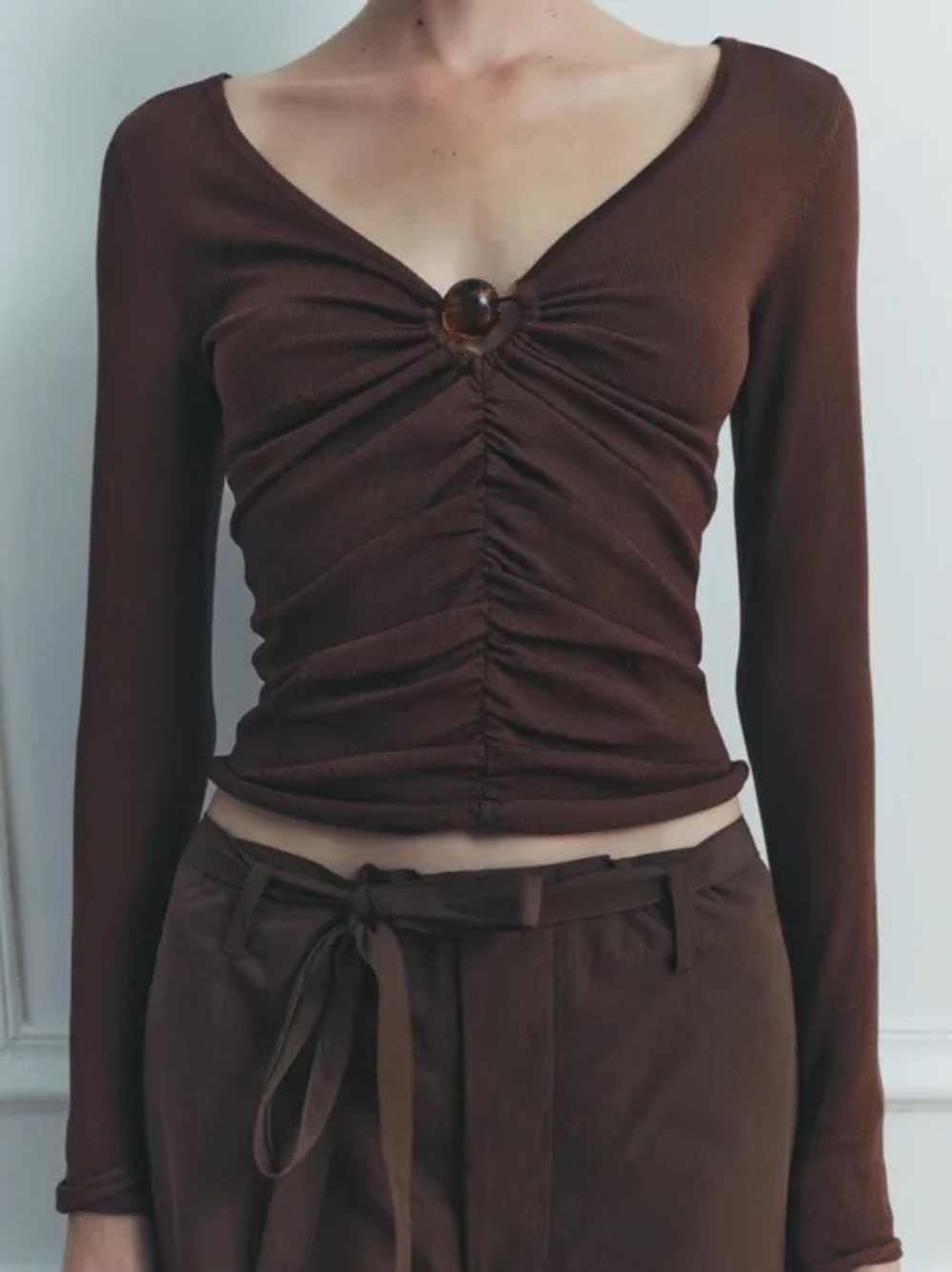 Zara Chocolate Brown Ruched Long Sleeve Top with Center Ring MD‎